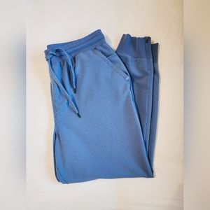 Jaanuu high-waisted jogger scrub bottoms Ceil Blue in size XL